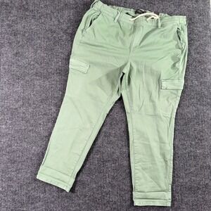 NWT Torrid Womens 3R Olive Green Crop Cargo Pants‎ Plus Size Utility Twill Chic